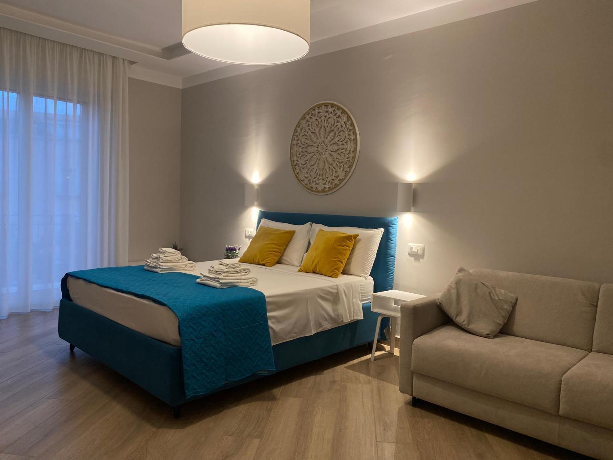 Luna Nuova Suites Неаполь Экстерьер фото